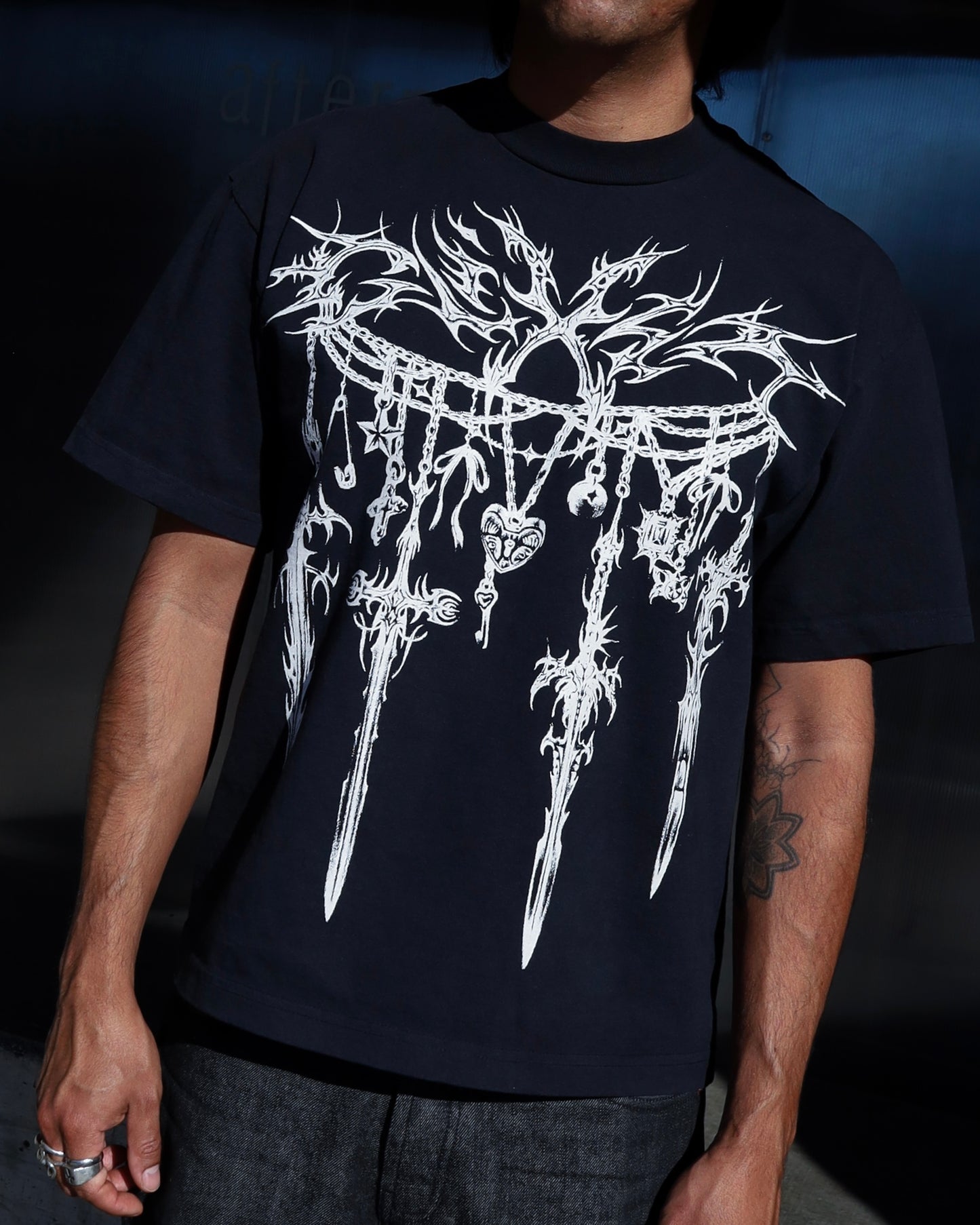 Glixen Four Swords Heavyweight Tee